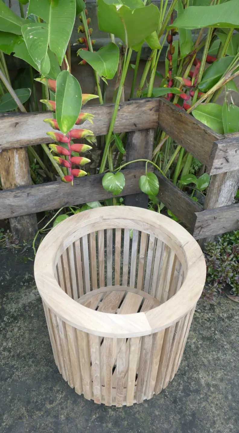  Product image 2 of the product “Round Planter | 35 cm Height, Ø 29 cm | Teak Wood, Natural Finish ”